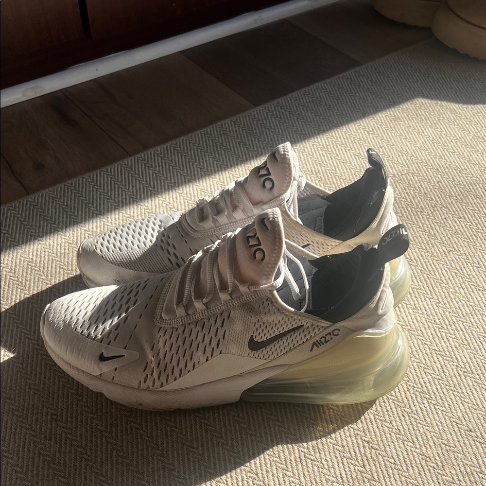 Nike Air Max 270 Women's Sneakers - White and Black